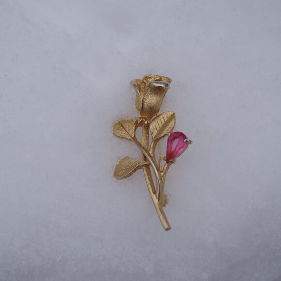 Vintage 80s Avon Rose Brooch - Picture 2 of 5